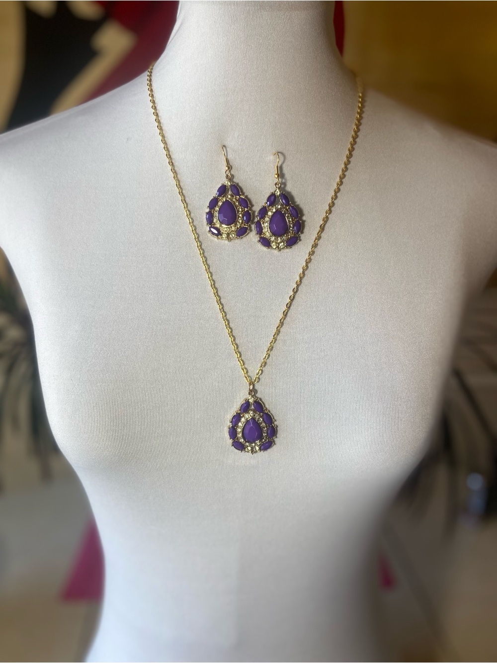 Gold-Tone Necklace and Earring Set with Purple Teardrop Stones